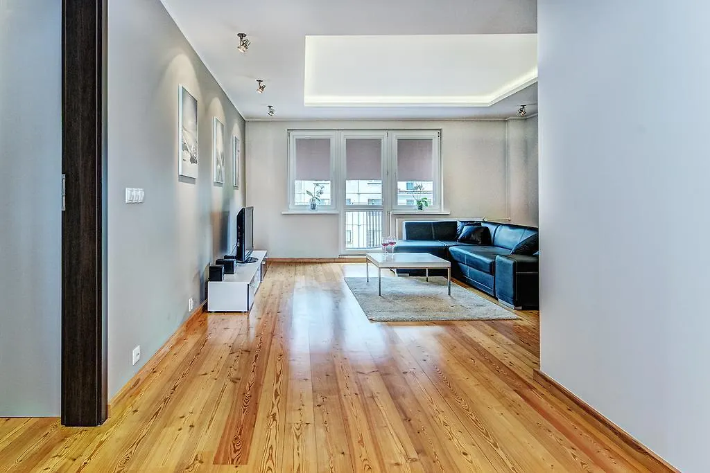 White Apartment Gdańsk